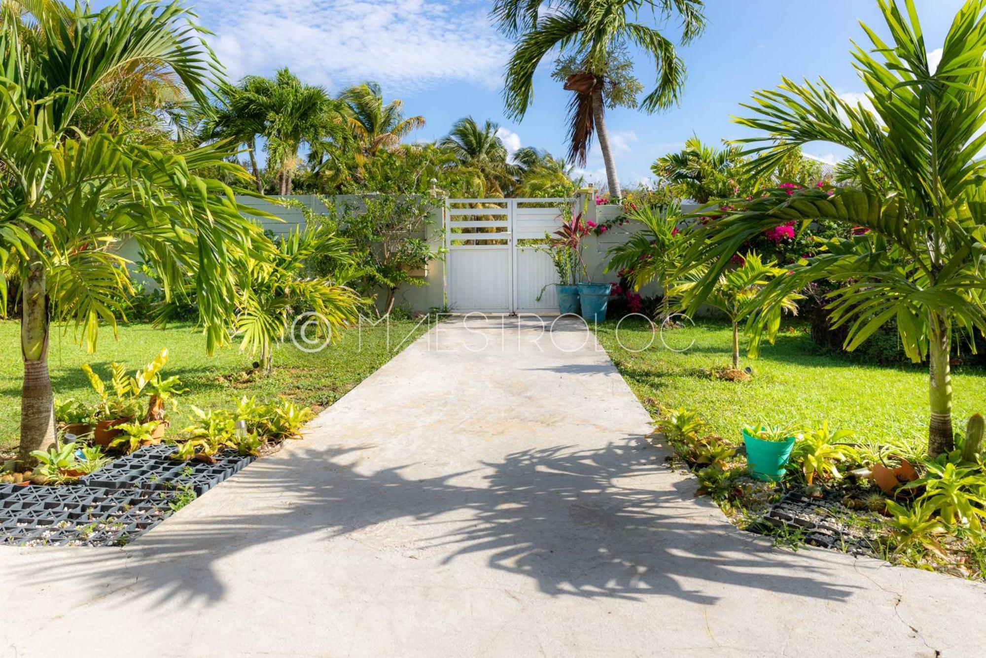 Villa L'Artist En Bord De Mer Avec Piscine Privee Sainte-Rose Exterior photo